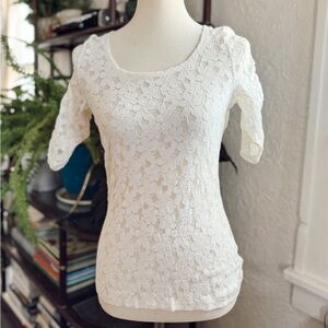 lace puff sleeve top